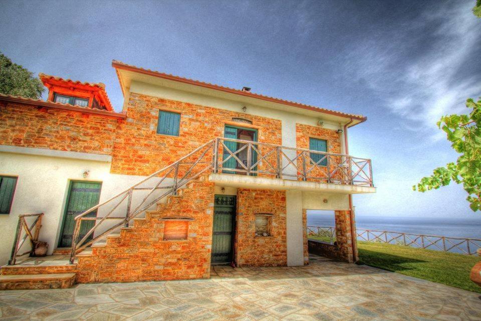 Villa Armonia Neochori  Exteriör bild